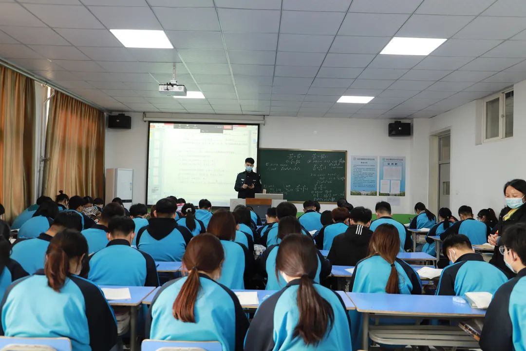 石家庄冀联医学院春开学.jpg