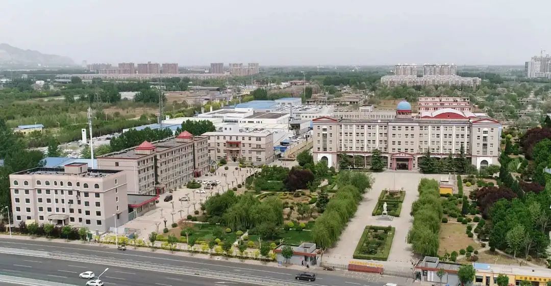 石家庄冀联医学院鸟瞰学校图片.jpg 石家庄冀联医学院鸟瞰学校图片.jpg