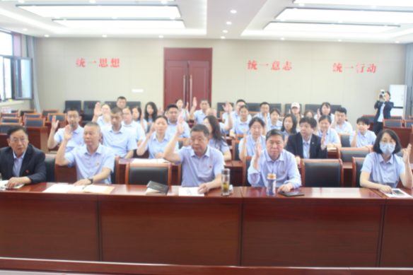 石家庄冀联医学中等转鳄鱼学校党支部换届选举大会03.png