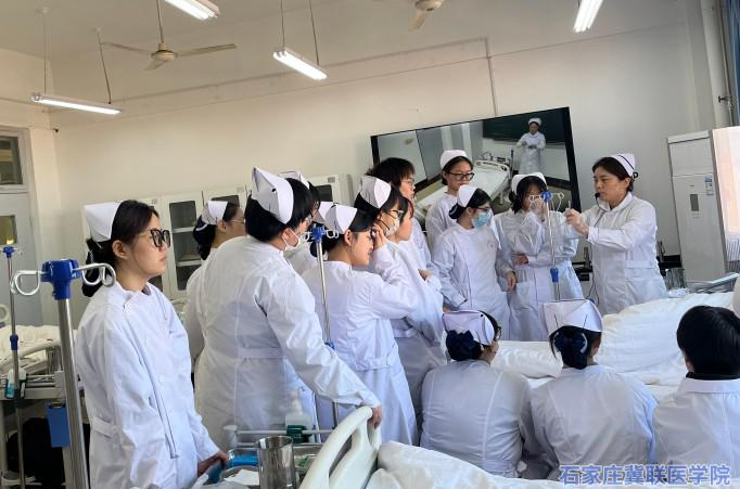 石家庄冀联医学院优势就是好就业.png