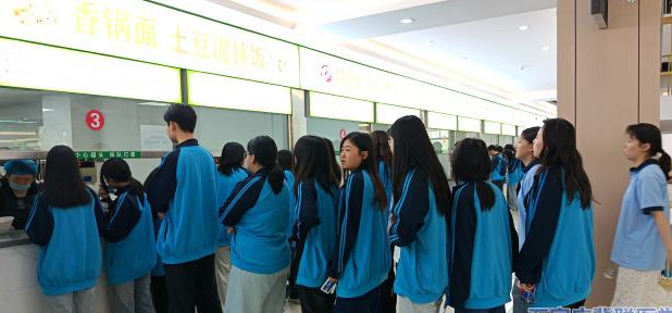 带你走进石家庄冀联医学中等专业学校食堂 | 三餐烟火暖，食味伴成长