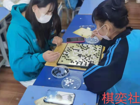 2026年石家庄冀联医学中等专业学校学生可以带手机吗？收手机吗？