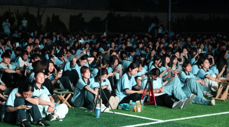 2026年石家庄冀联医学中等专业学校首届电影音乐节圆满落幕
